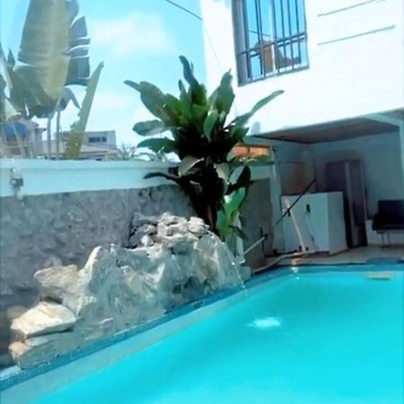 Appartement 2 Chambres Residence Avec Piscine Yaoundé Exteriér fotografie