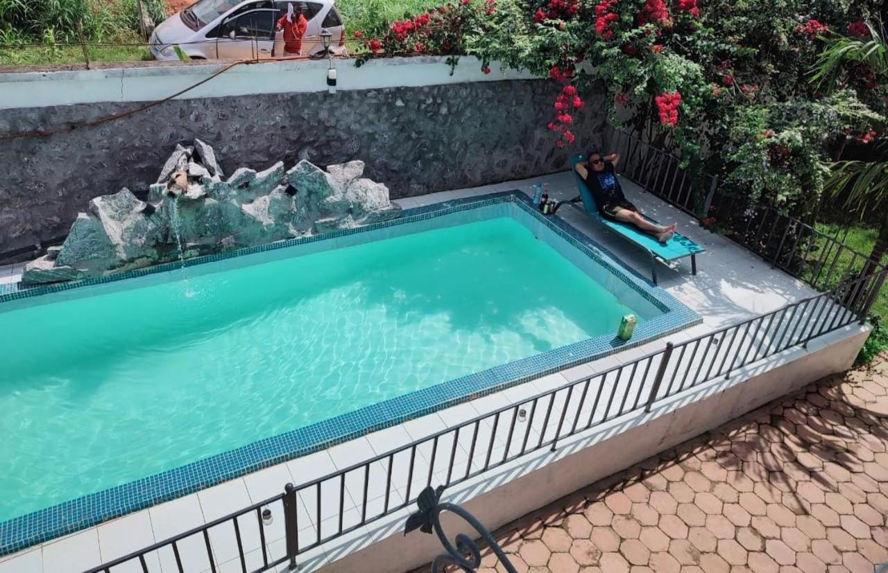 Appartement 2 Chambres Residence Avec Piscine Yaoundé Exteriér fotografie